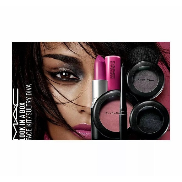 NIB MAC Look In A Box Face Kit Sultry Diva 6 Piece